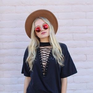 Emma & Sam oversized lace up tee